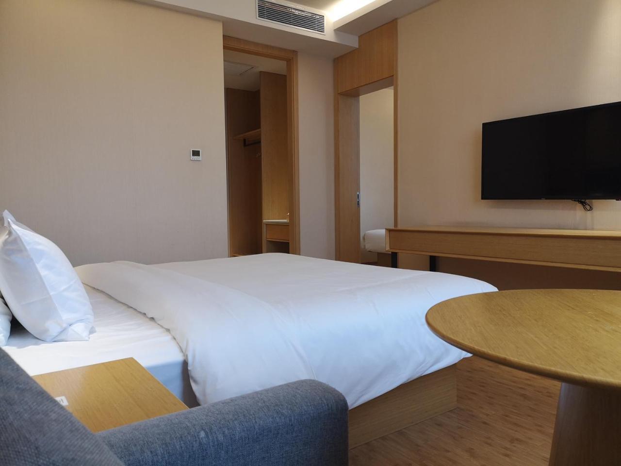Ji Hotel Shanghai Chuansha Chengnan Road Buitenkant foto