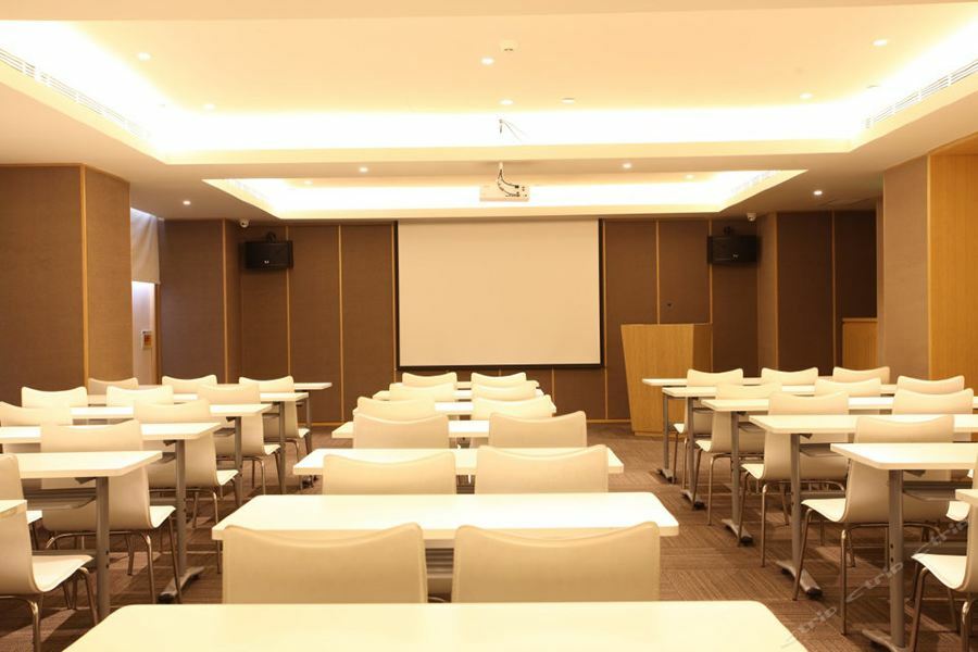 Ji Hotel Shanghai Chuansha Chengnan Road Buitenkant foto